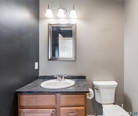 38 Jeanette Road Danbury CT 06811