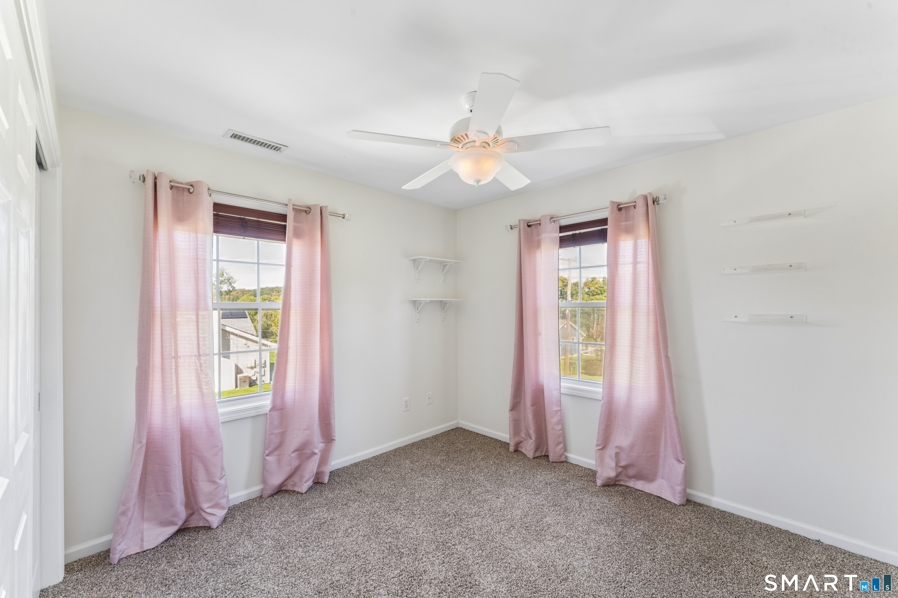 38 Jeanette Road Danbury CT 06811