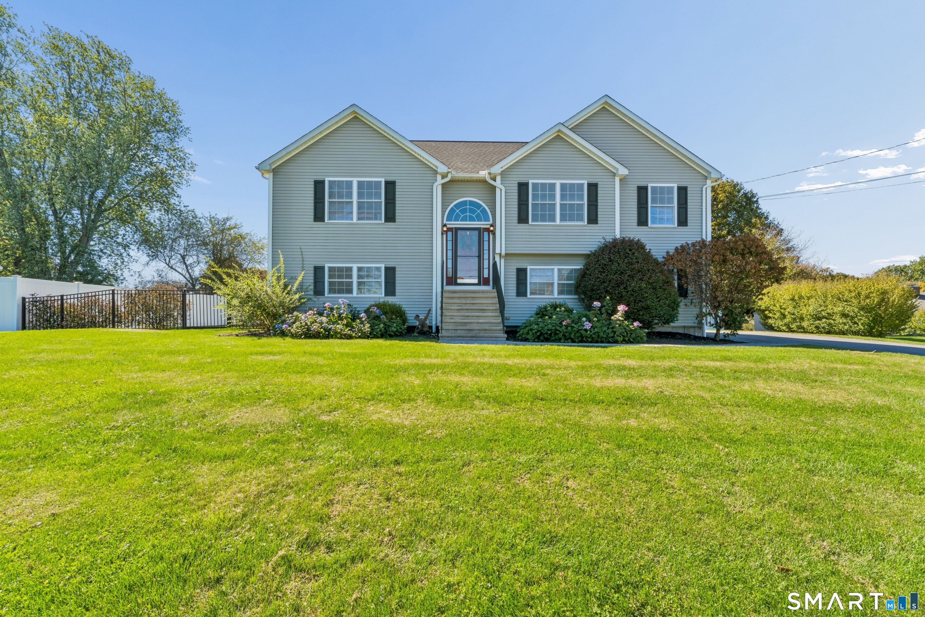 38 Jeanette Road Danbury CT 06811