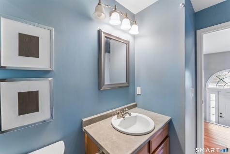 38 Jeanette Road Danbury CT 06811