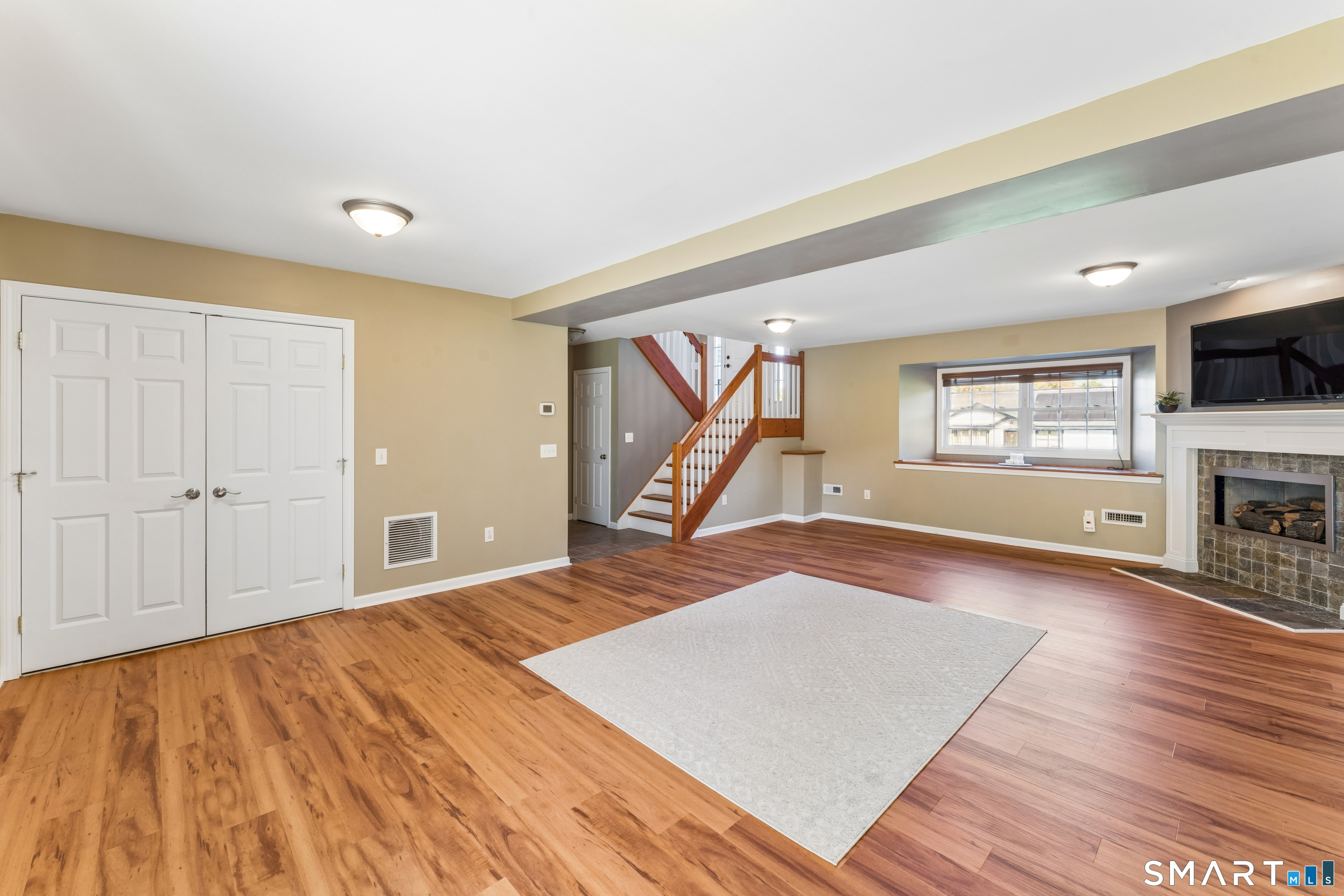 38 Jeanette Road Danbury CT 06811