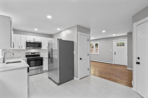 3 Horseshoe Drive Danbury CT 06811