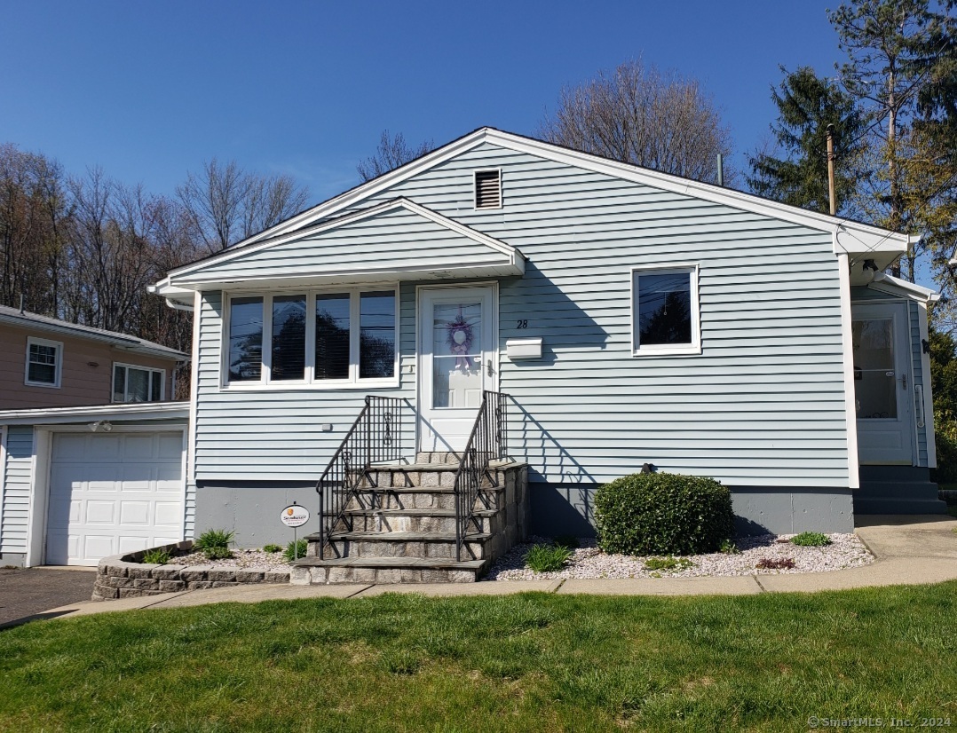 28 Lund Avenue Waterbury CT 06705