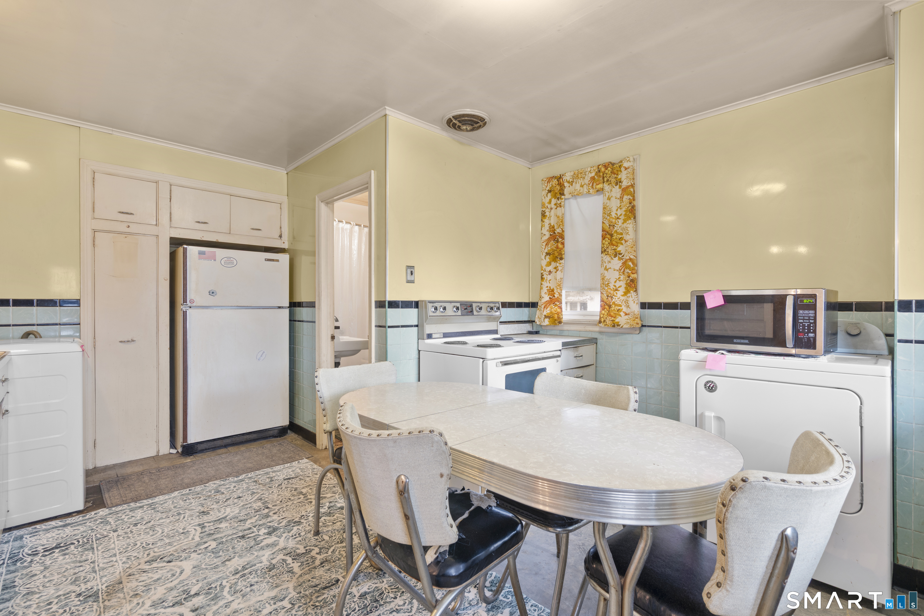 65 Meadow Street Seymour CT 06483