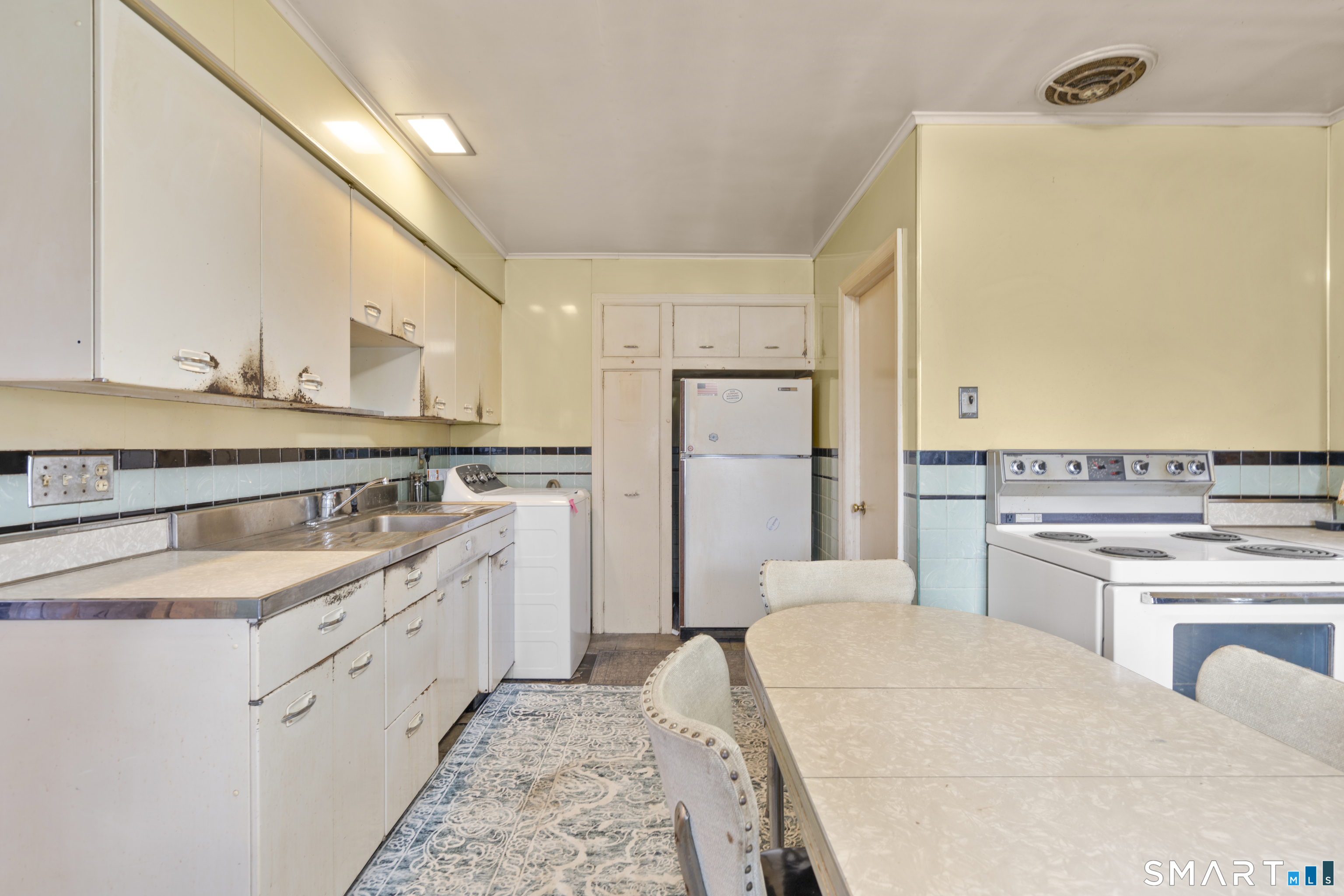 65 Meadow Street Seymour CT 06483