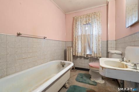 65 Meadow Street Seymour CT 06483