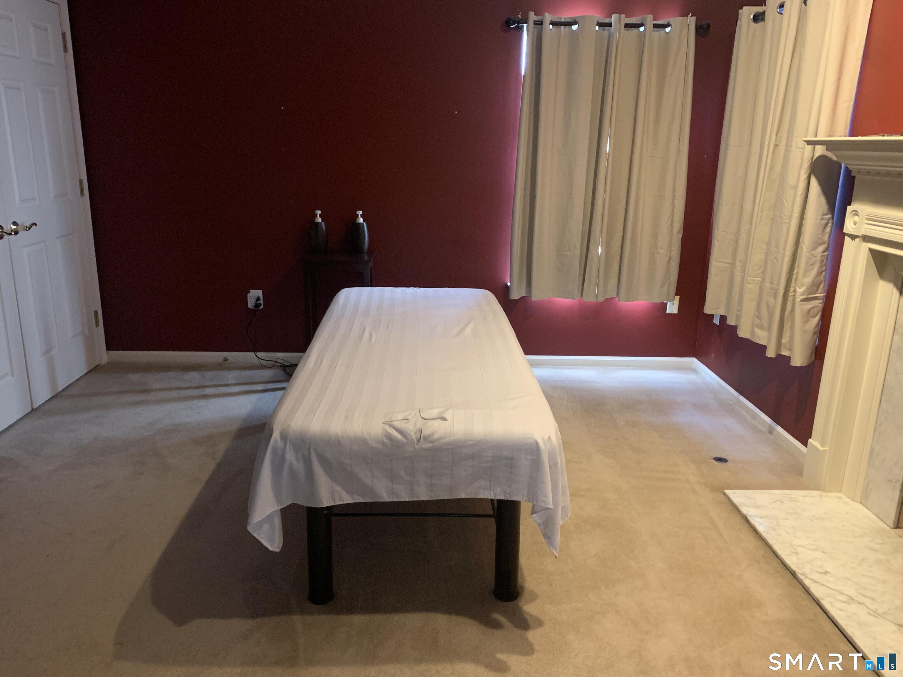 145 Lexington North Way Milford CT 06461