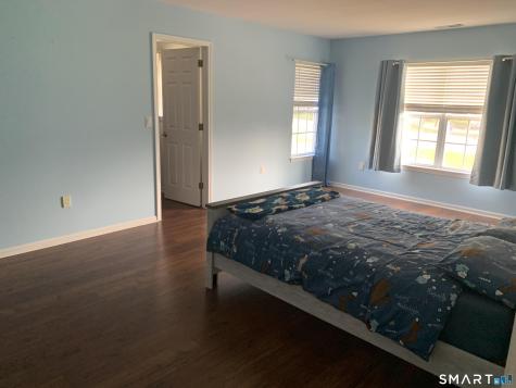 145 Lexington North Way Milford CT 06461