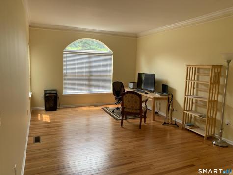 145 Lexington North Way Milford CT 06461
