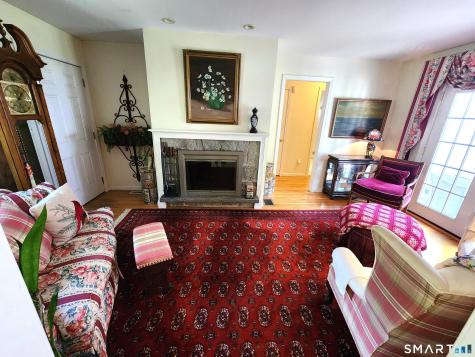 230 Nut Plains Road Guilford CT 06437