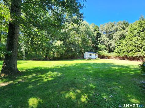 230 Nut Plains Road Guilford CT 06437