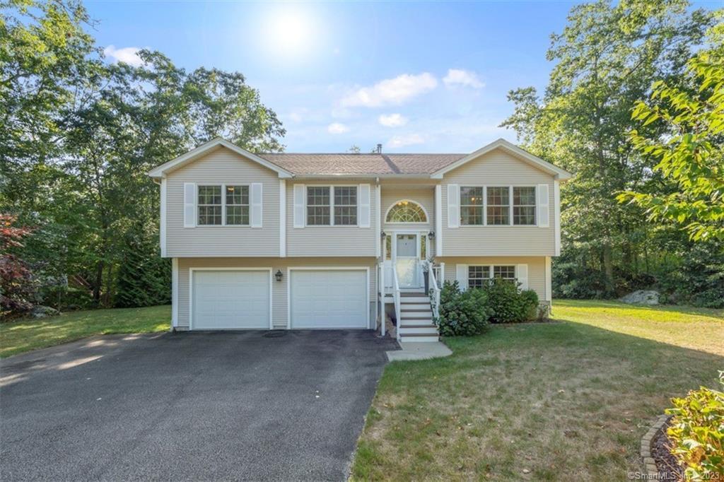 123 Great Brook Road Groton CT 06340