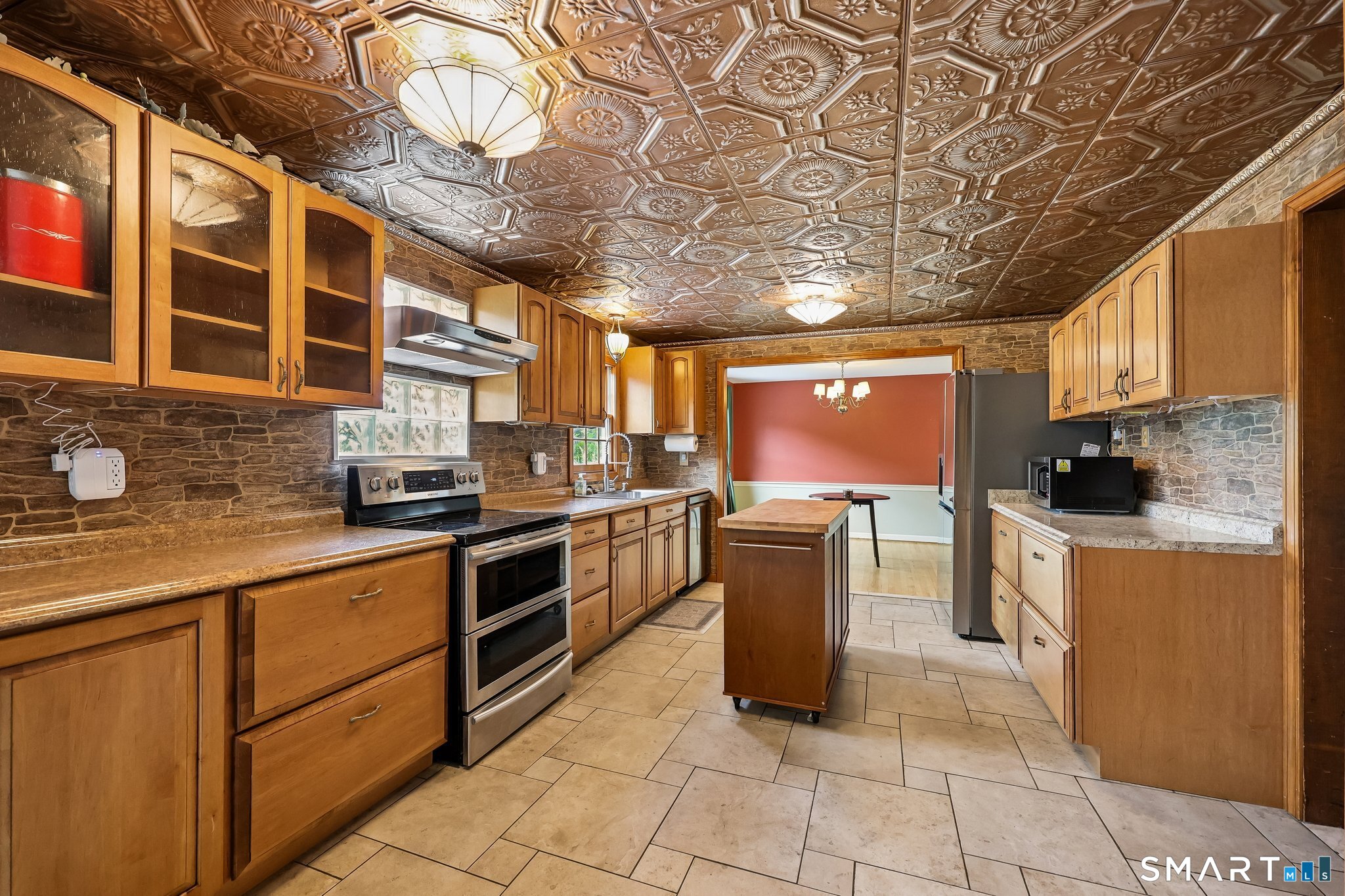 79 Little Brook Drive Newington CT 06111
