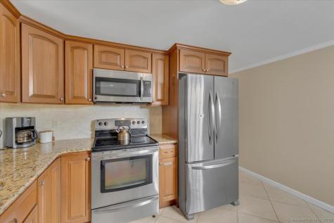 235 Orchard Avenue Newington CT 06111