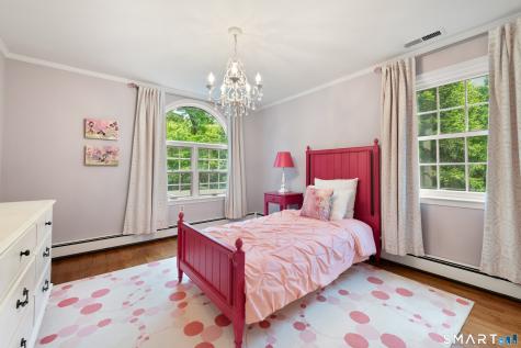 16 Pilgrim Lane Weston CT 06883