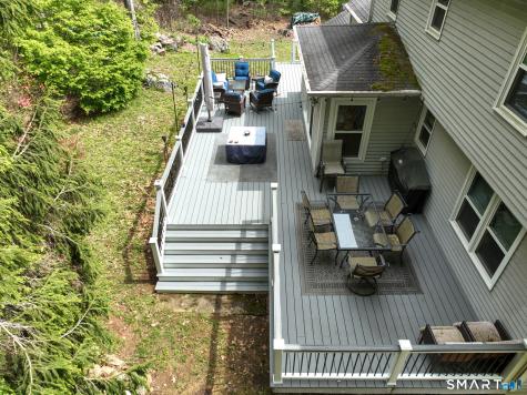 112 Barnshed Lane Guilford CT 06437
