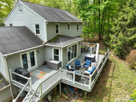 112 Barnshed Lane Guilford CT 06437