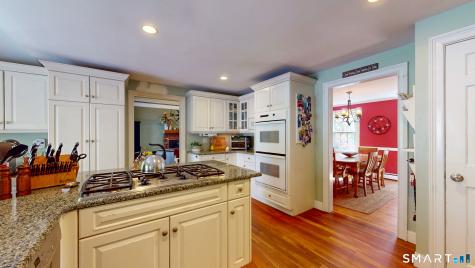 112 Barnshed Lane Guilford CT 06437