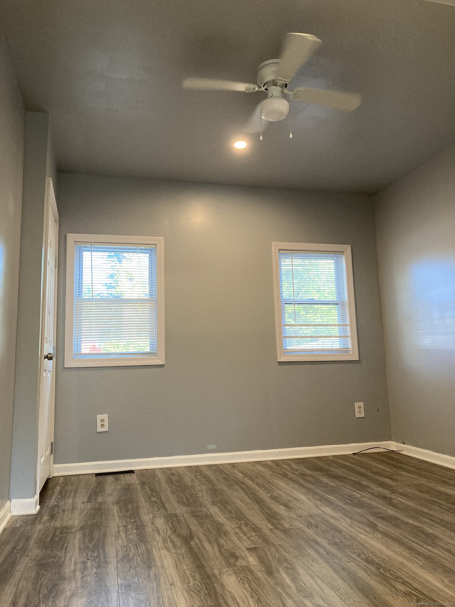 18 Pine Street Norwich CT 06360