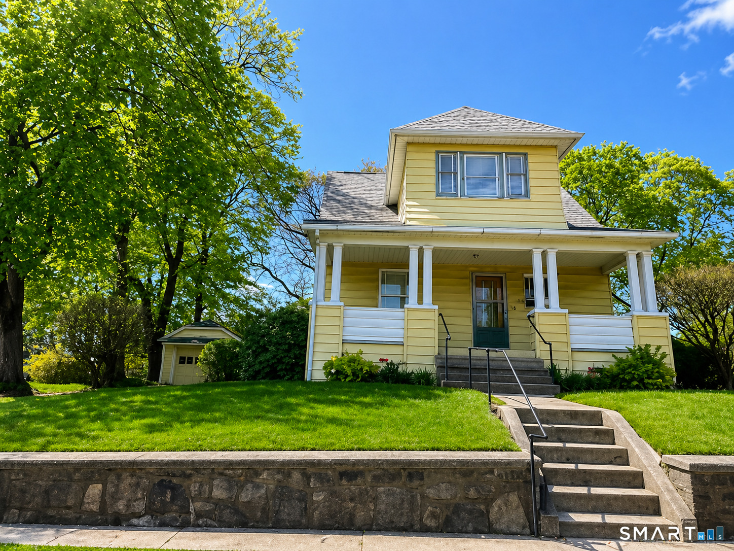 201 Fairlawn Avenue Waterbury CT 06705