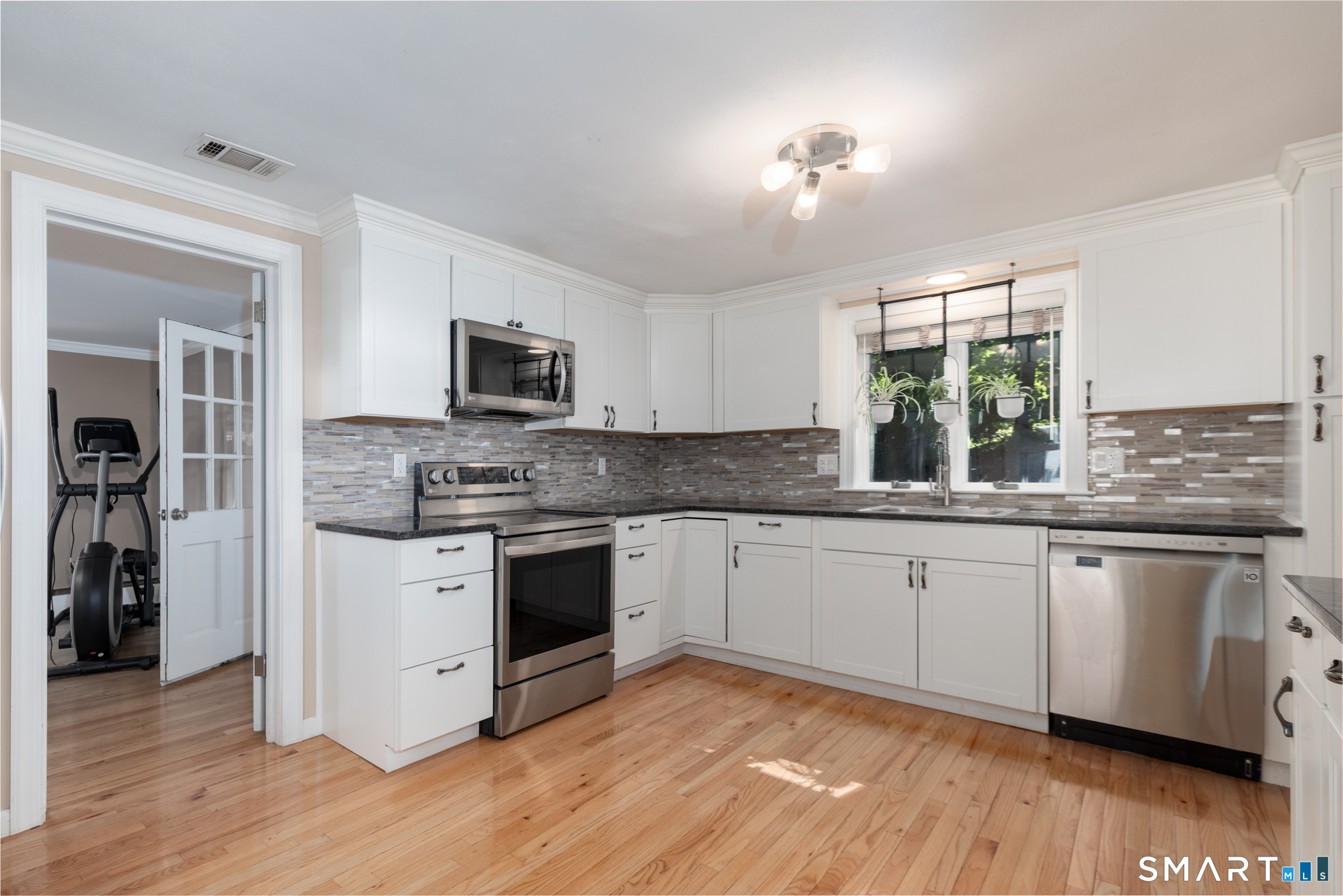 14 Barksdale Road West Hartford CT 06117