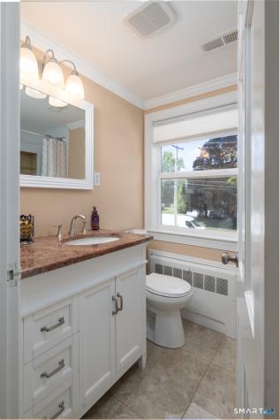 14 Barksdale Road West Hartford CT 06117