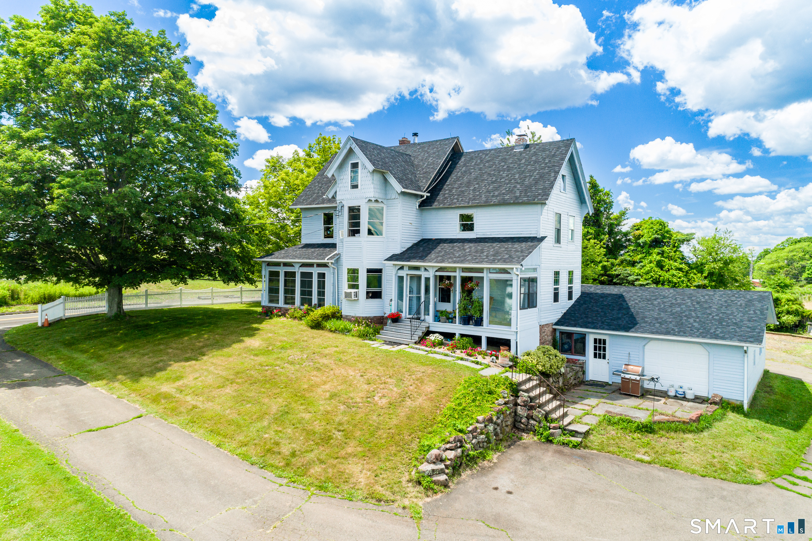 1316 Whirlwind Hill Road Wallingford CT 06492
