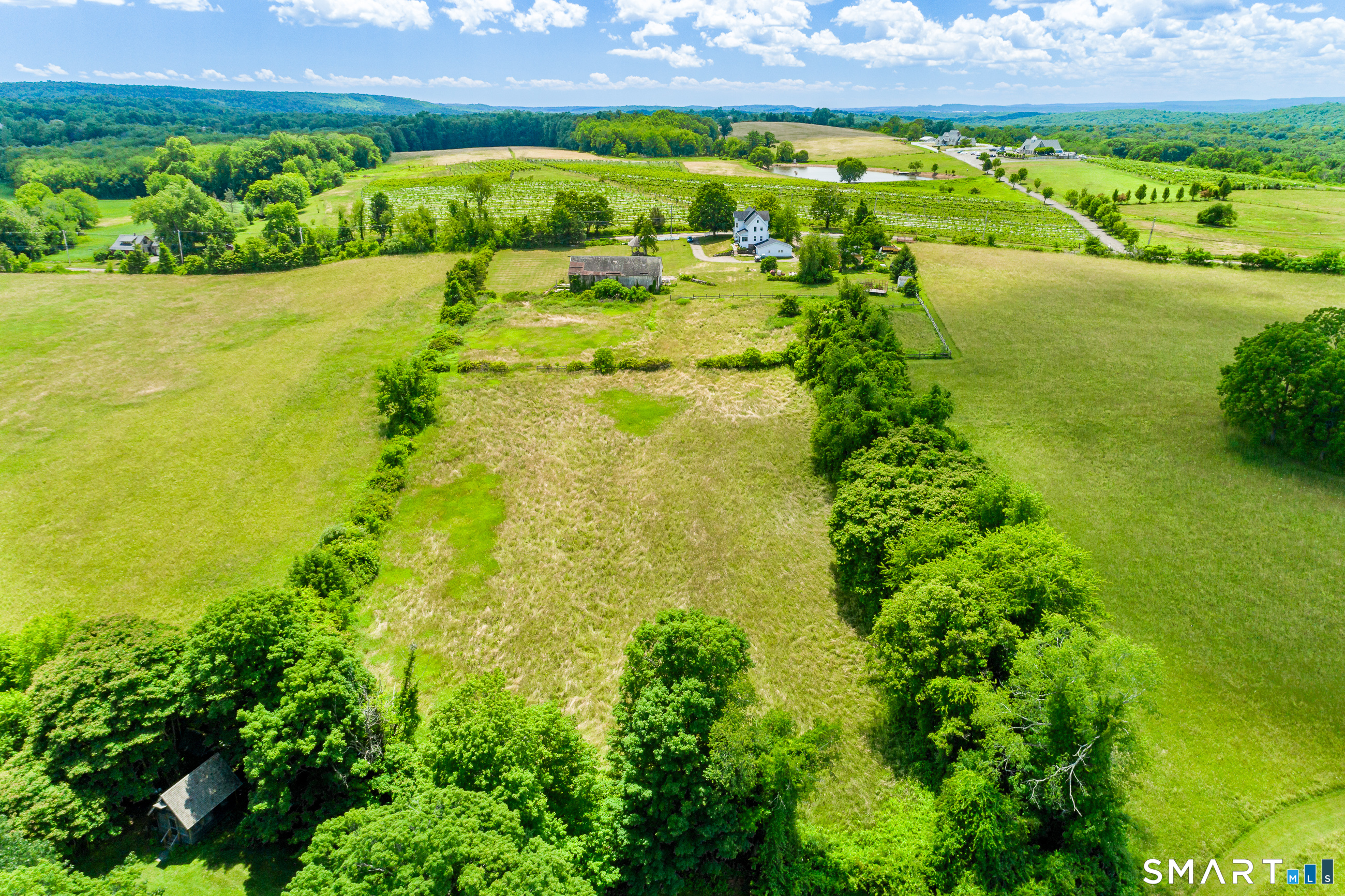 1316 Whirlwind Hill Road Wallingford CT 06492