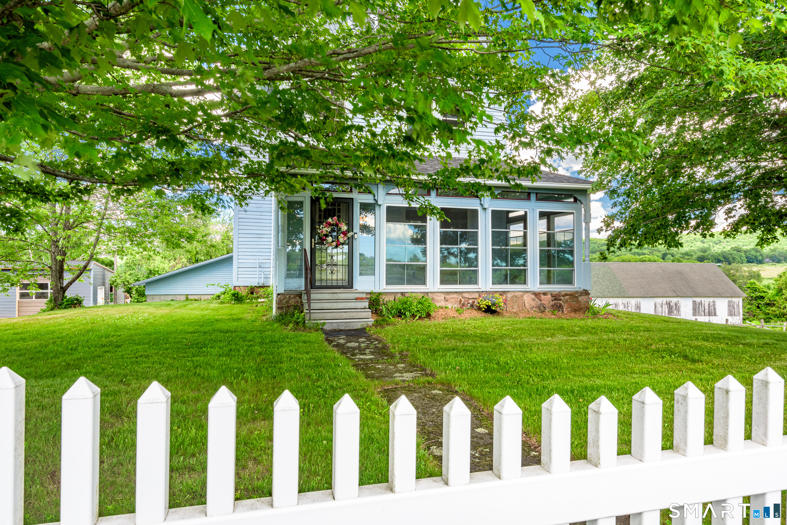 1316 Whirlwind Hill Road Wallingford CT 06492