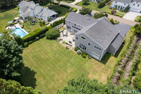 17 Barberry Lane Madison CT 06443