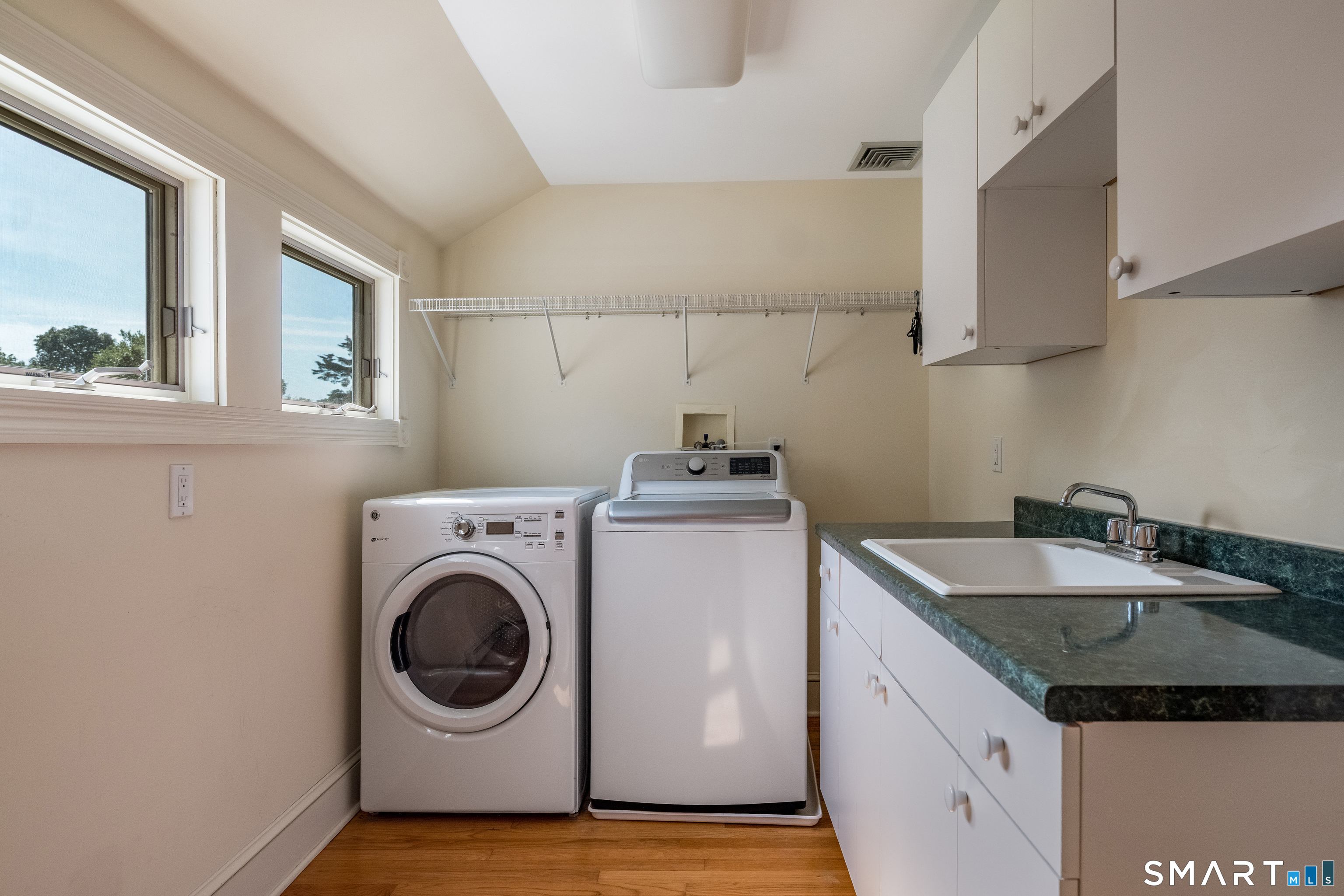 17 Barberry Lane Madison CT 06443