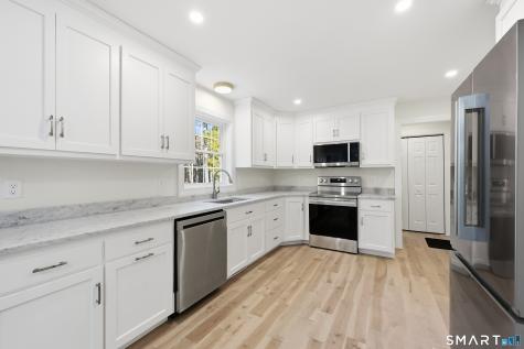 127 Holcomb Hill Road New Hartford CT 06057