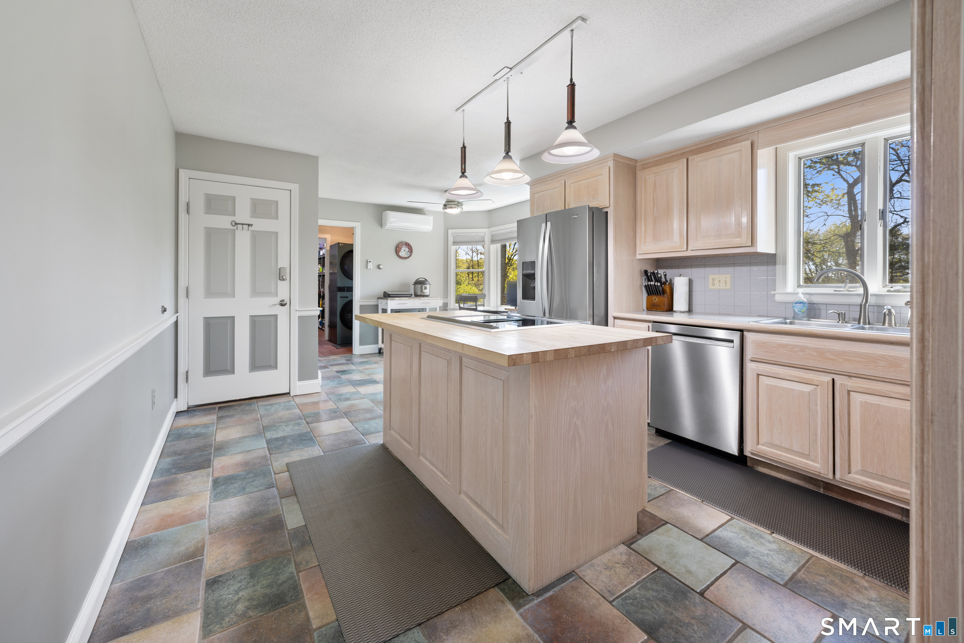 103 Posa Drive Bristol CT 06010