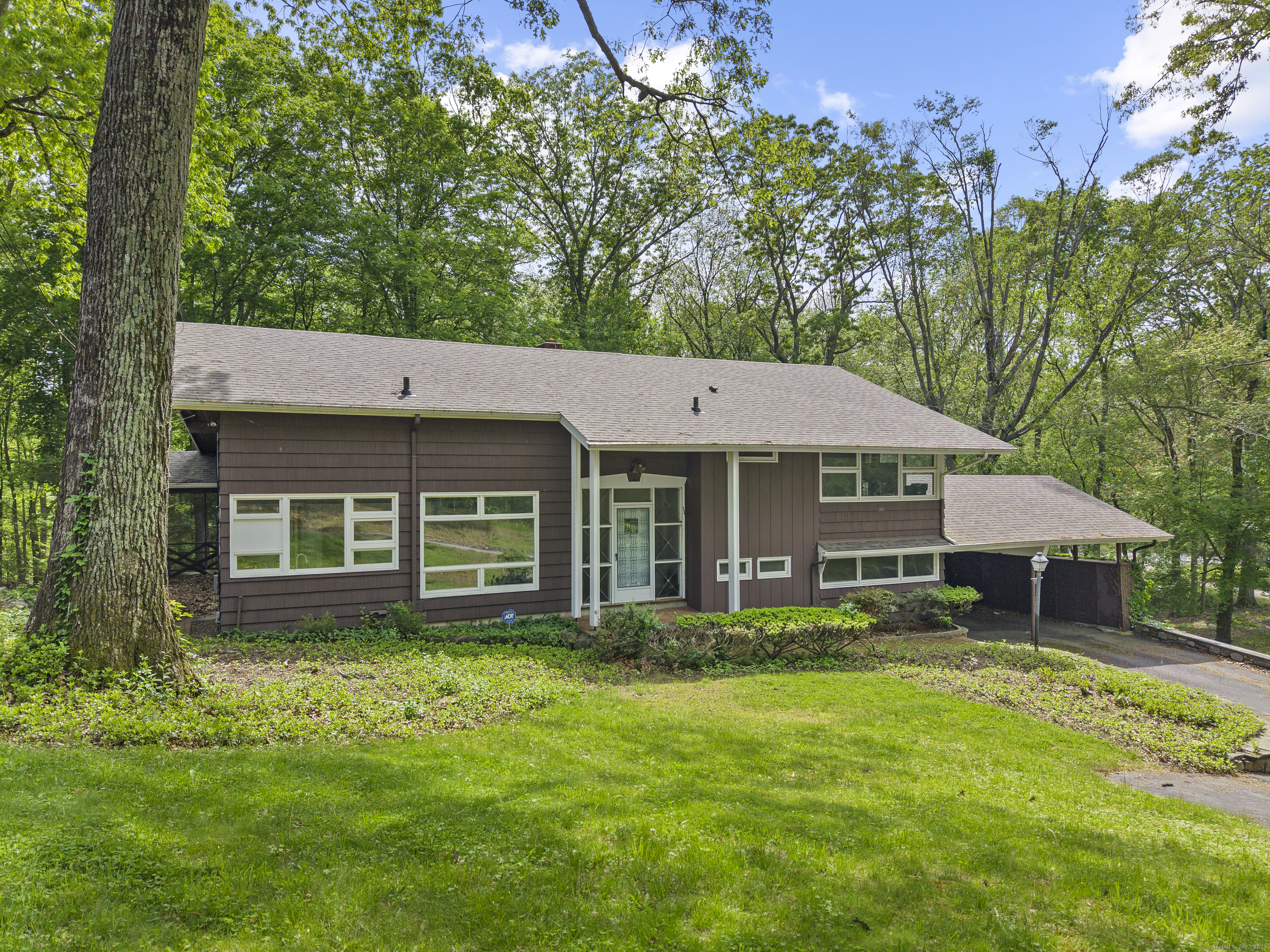 1 Indian Spring Lane Norwich CT 06360