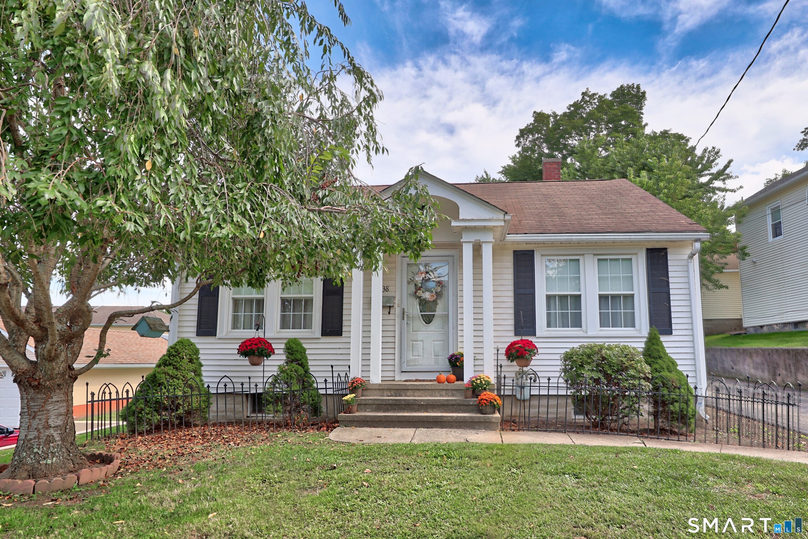 38 Lewis Street Naugatuck CT 06770