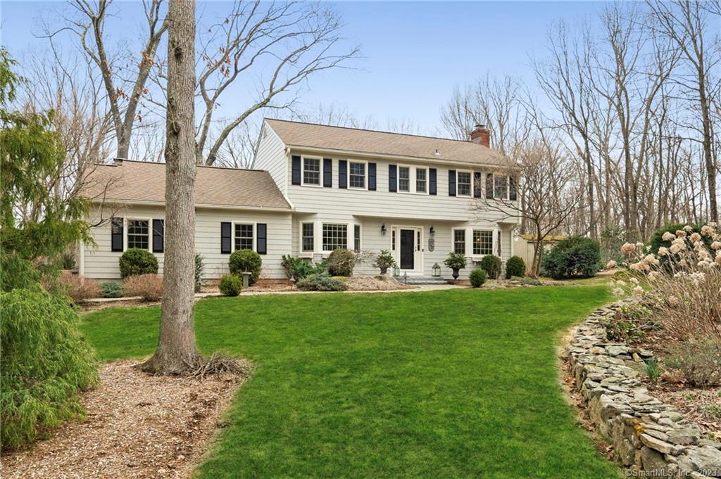 42 Old Wagon Road Wilton CT 06897