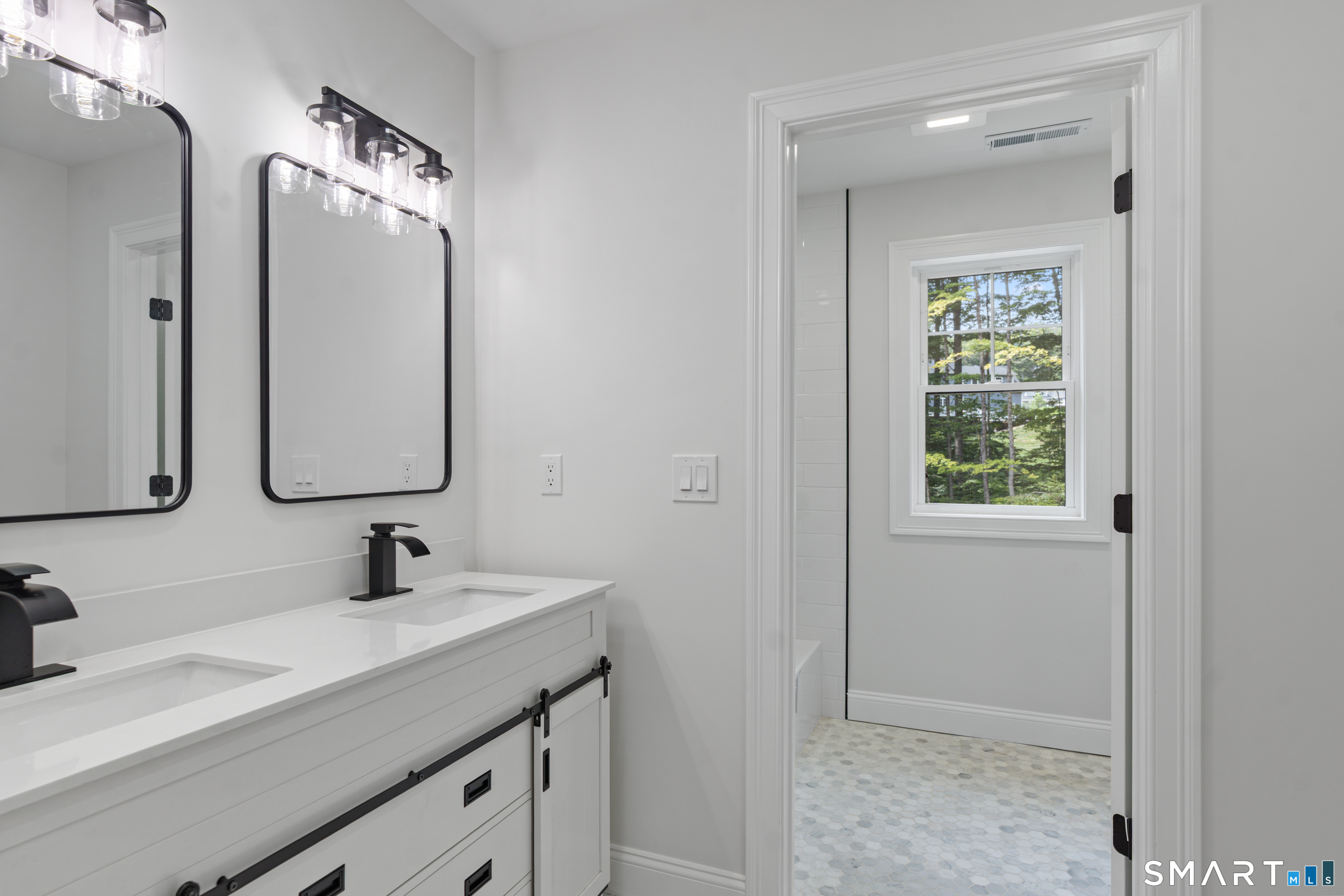 450 Bluff View Drive Guilford CT 06437