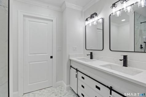 450 Bluff View Drive Guilford CT 06437