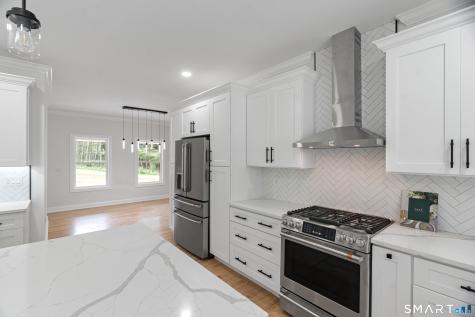 450 Bluff View Drive Guilford CT 06437