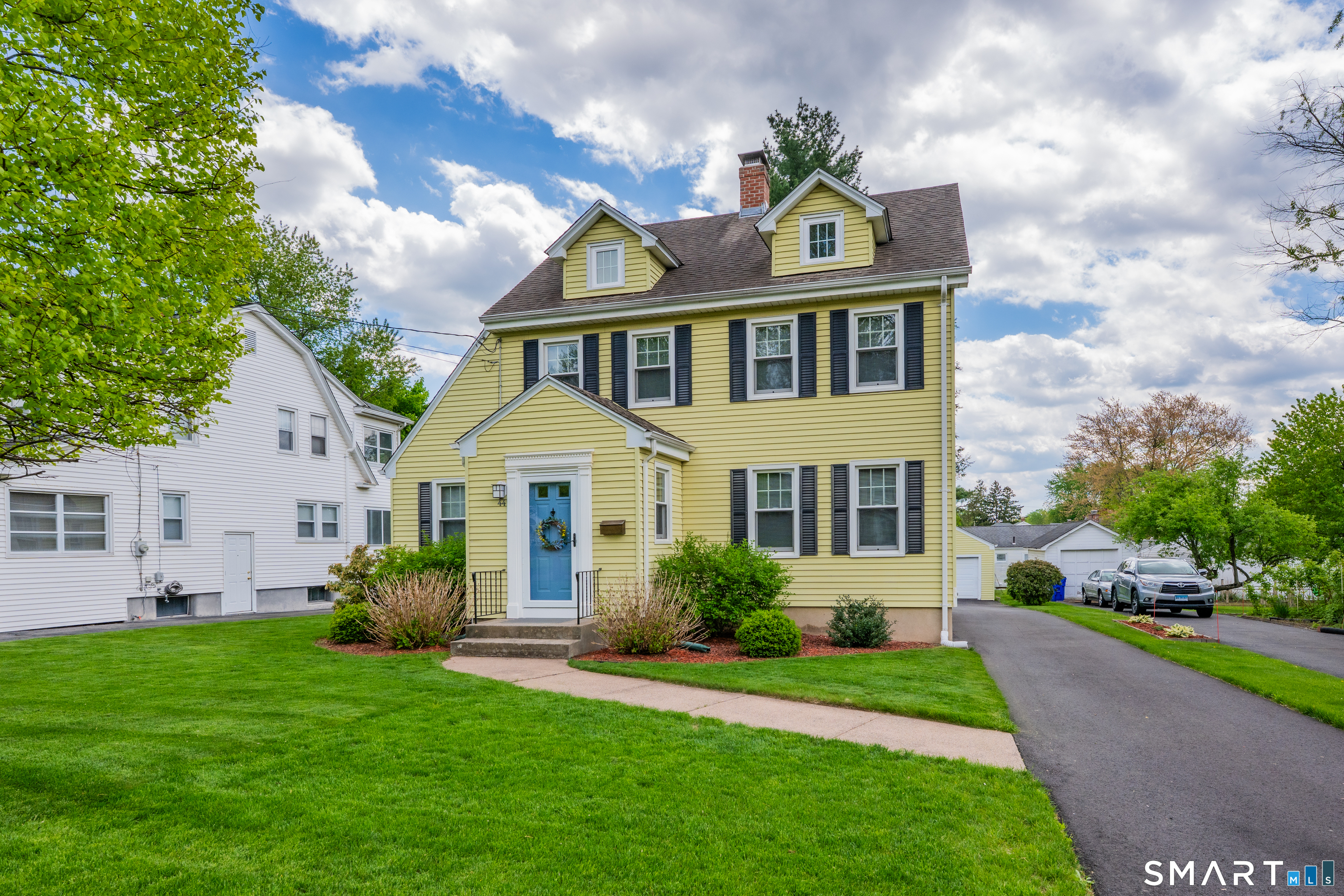 44 Beverly Road Wethersfield CT 06109
