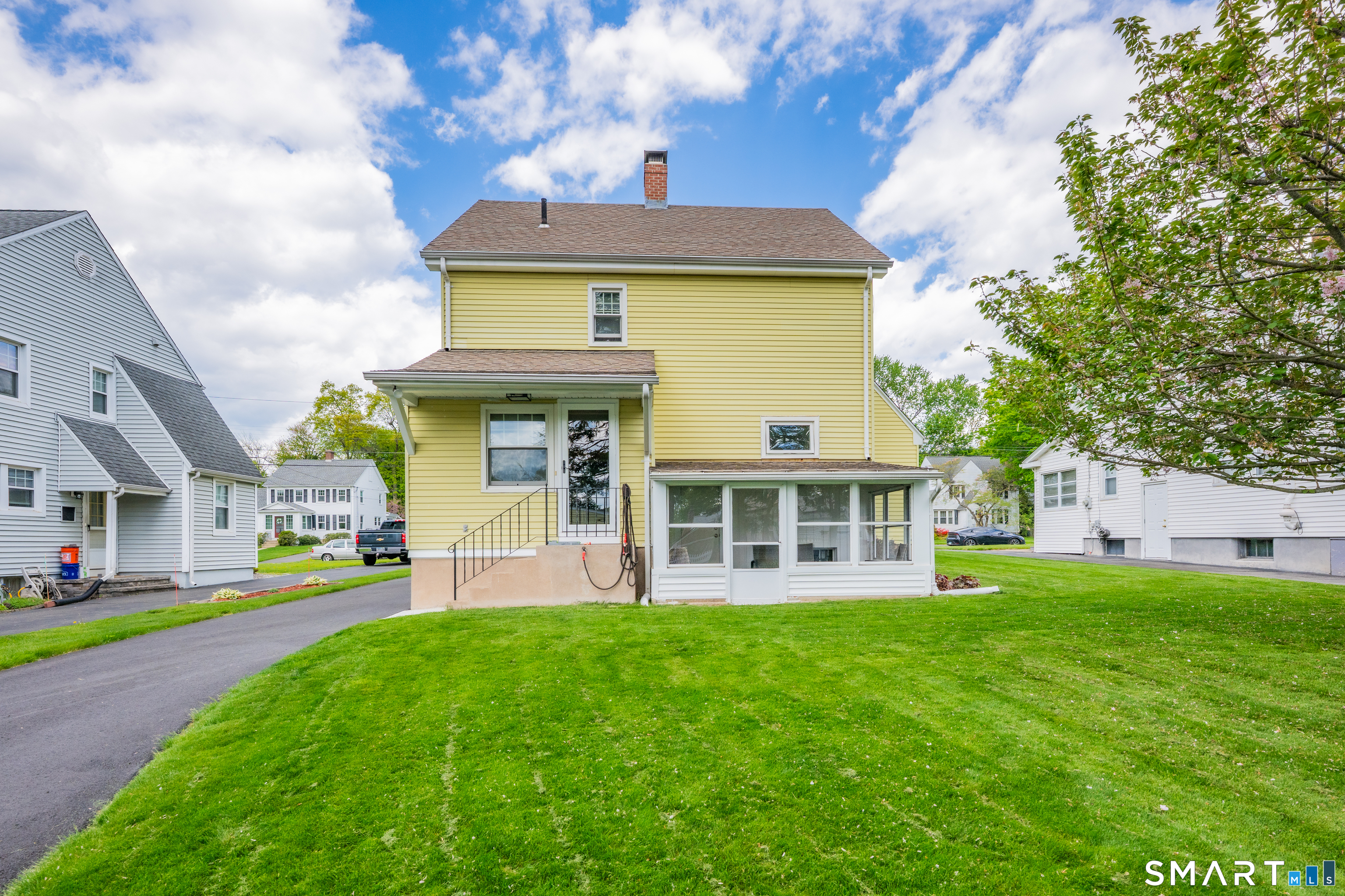 44 Beverly Road Wethersfield CT 06109