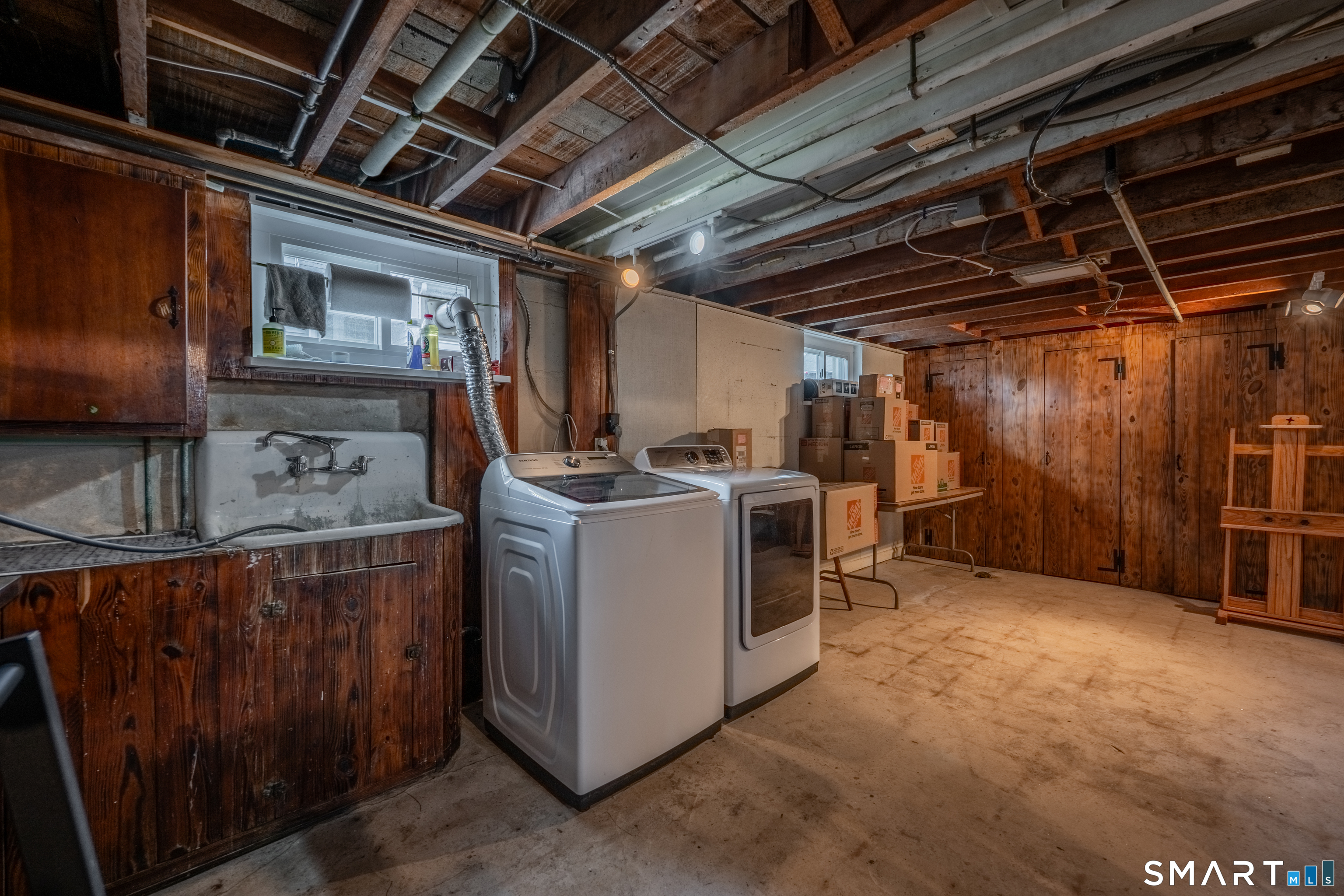 44 Beverly Road Wethersfield CT 06109