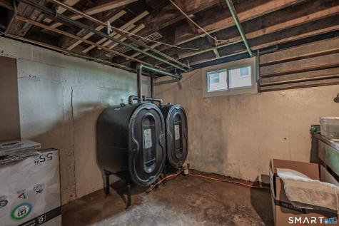 44 Beverly Road Wethersfield CT 06109