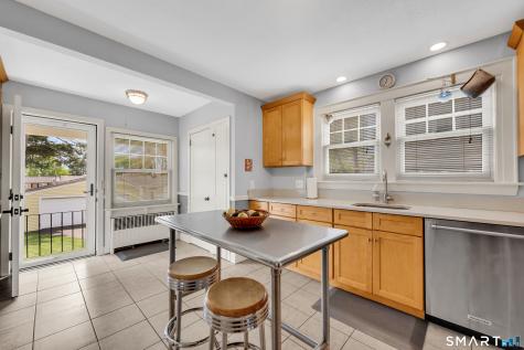 44 Beverly Road Wethersfield CT 06109