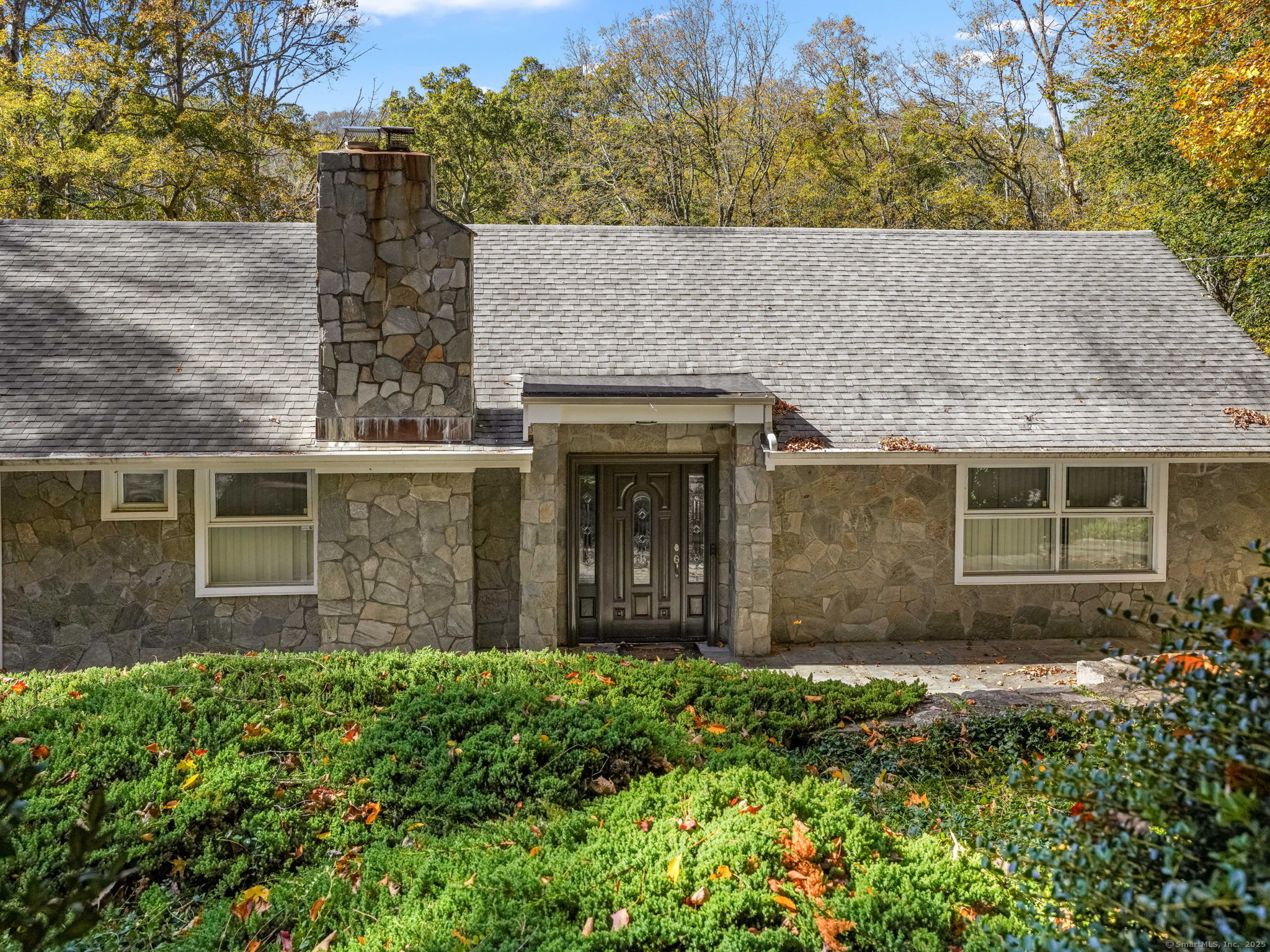 27 Wellington Drive Stamford CT 06903
