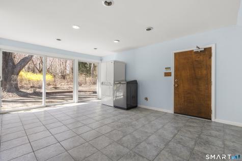 835 Monroe Turnpike Monroe CT 06468