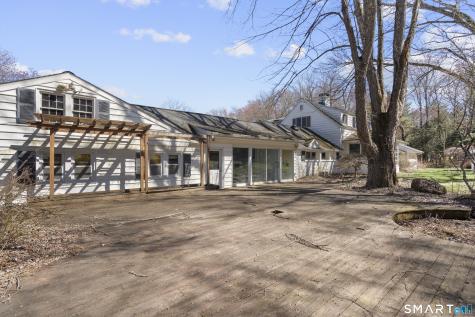 835 Monroe Turnpike Monroe CT 06468