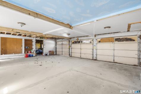 835 Monroe Turnpike Monroe CT 06468