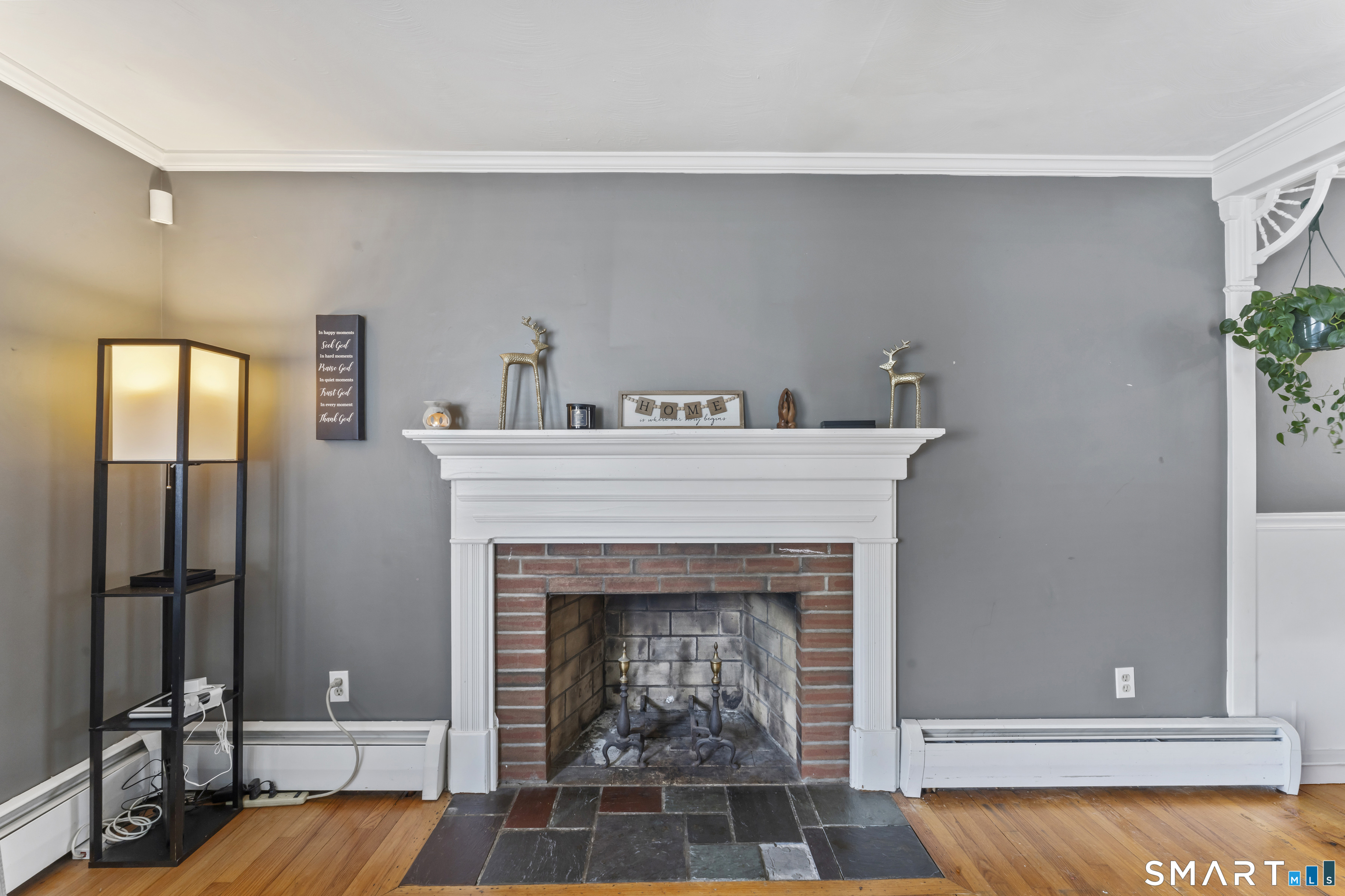 16 Nutmeg Avenue Enfield CT 06082