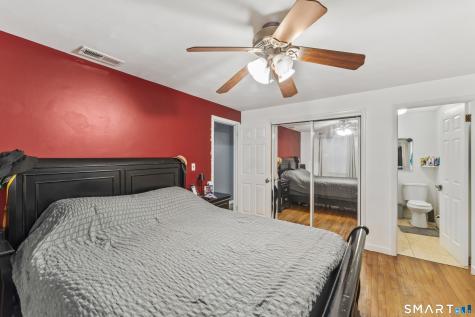 16 Nutmeg Avenue Enfield CT 06082